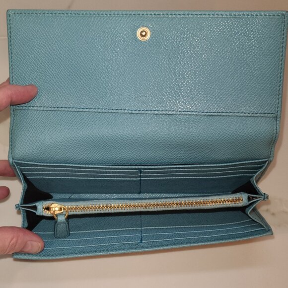 Dolce & Gabbana blue Dauphine leather continental flap wallet EUC - Picture 8 of 13